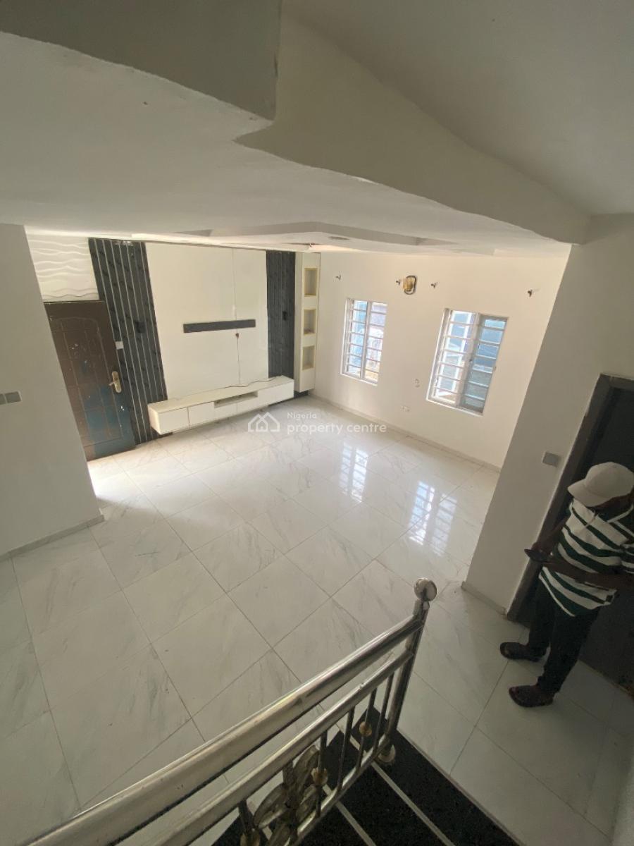 Well Maintained 2 Bedroom Duplex, Beechwood Extension, Awoyaya, Ibeju Lekki, Lagos, Semi-detached Duplex for Rent