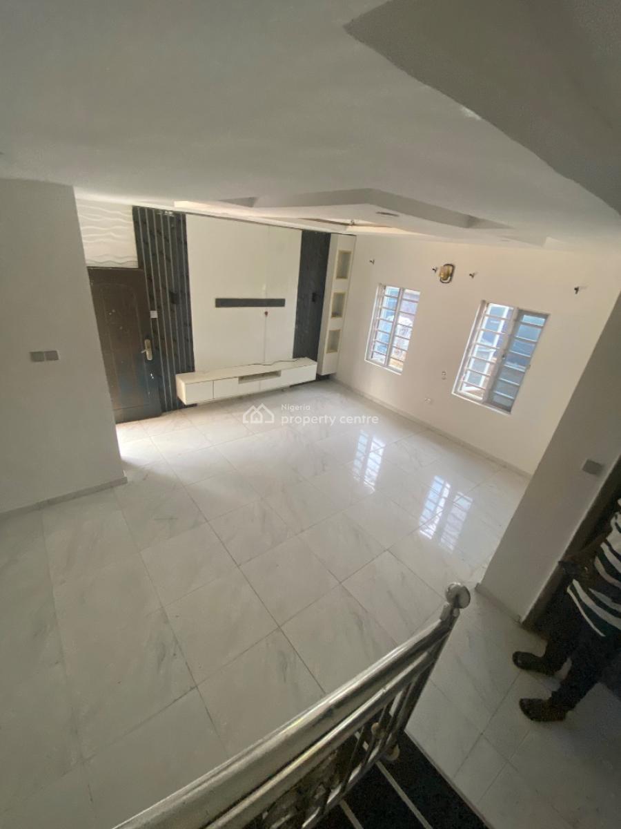 Well Maintained 2 Bedroom Duplex, Beechwood Extension, Awoyaya, Ibeju Lekki, Lagos, Semi-detached Duplex for Rent