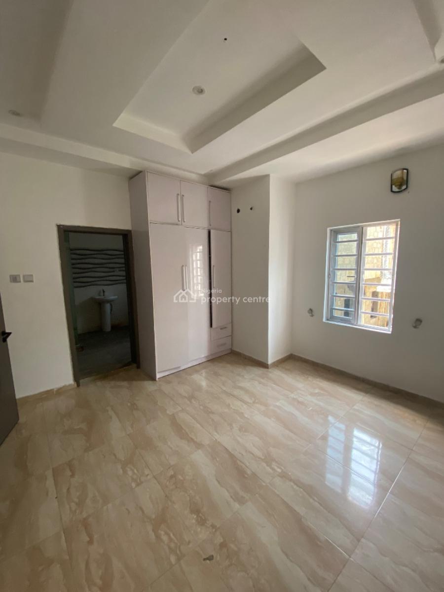 Well Maintained 2 Bedroom Duplex, Beechwood Extension, Awoyaya, Ibeju Lekki, Lagos, Semi-detached Duplex for Rent