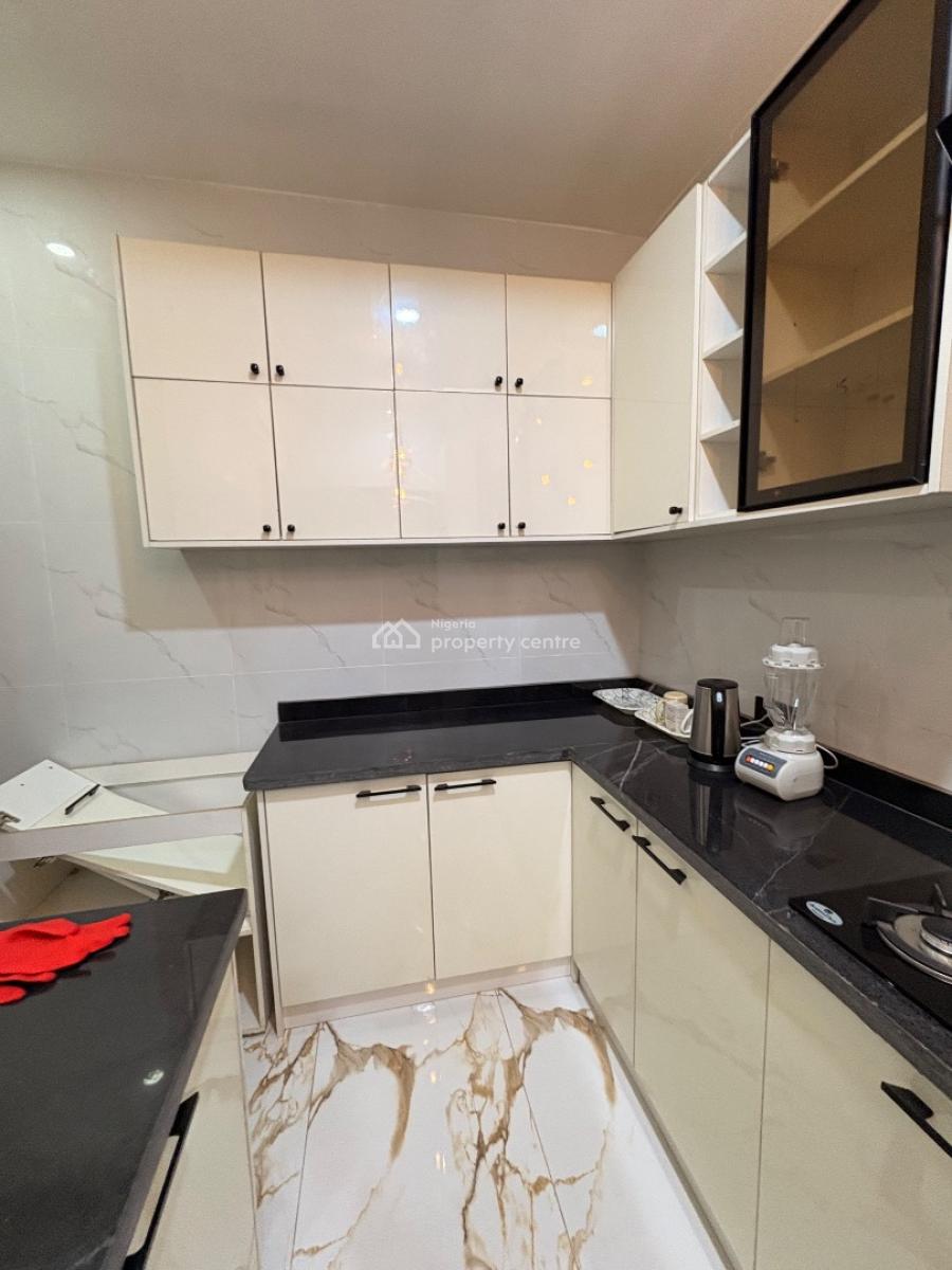 Luxurious Newly Furnished 2 Bedroom Apartment, Stonebridge Street, Off Tunde Laitan Drive, Off Freedom Way, Lekki Phase 1, Lekki, Lagos, Flat / Apartment Short Let