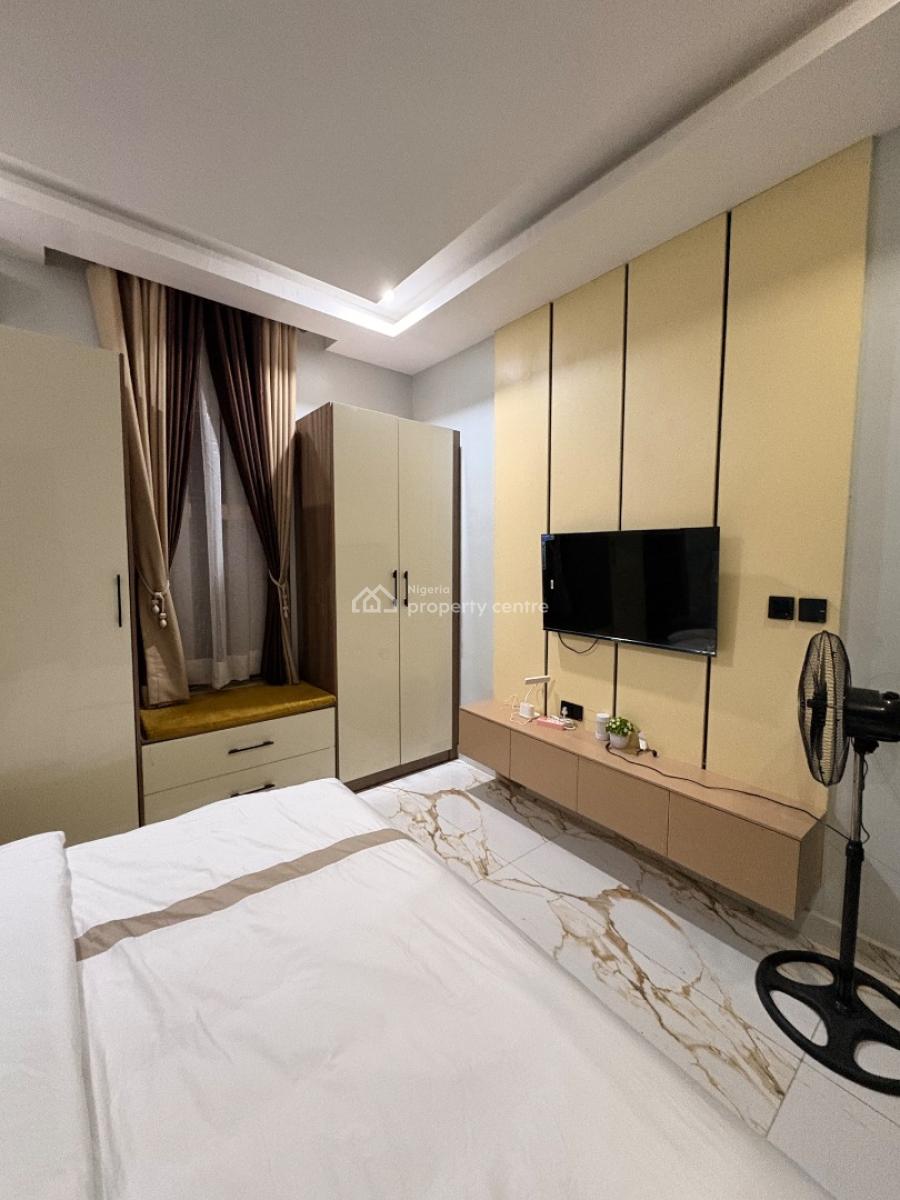Luxurious Newly Furnished 2 Bedroom Apartment, Stonebridge Street, Off Tunde Laitan Drive, Off Freedom Way, Lekki Phase 1, Lekki, Lagos, Flat / Apartment Short Let