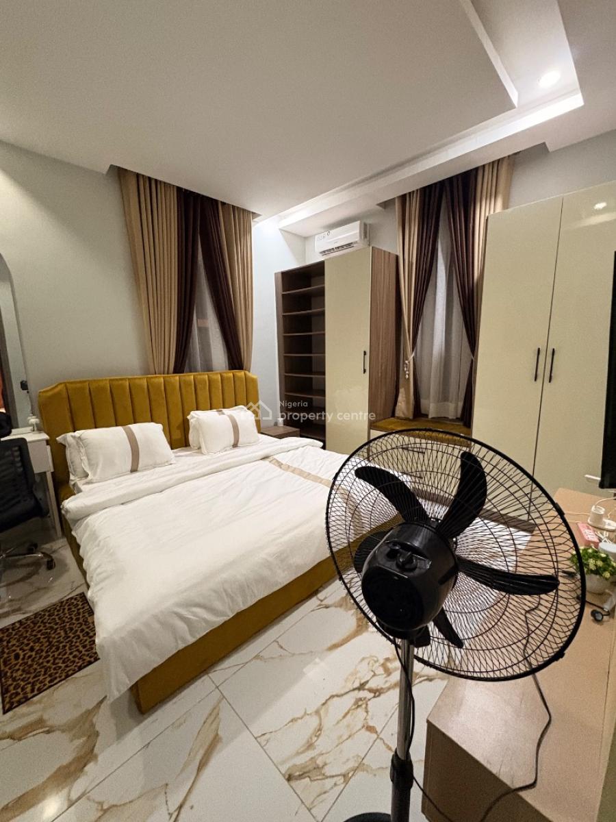 Luxurious Newly Furnished 2 Bedroom Apartment, Stonebridge Street, Off Tunde Laitan Drive, Off Freedom Way, Lekki Phase 1, Lekki, Lagos, Flat / Apartment Short Let
