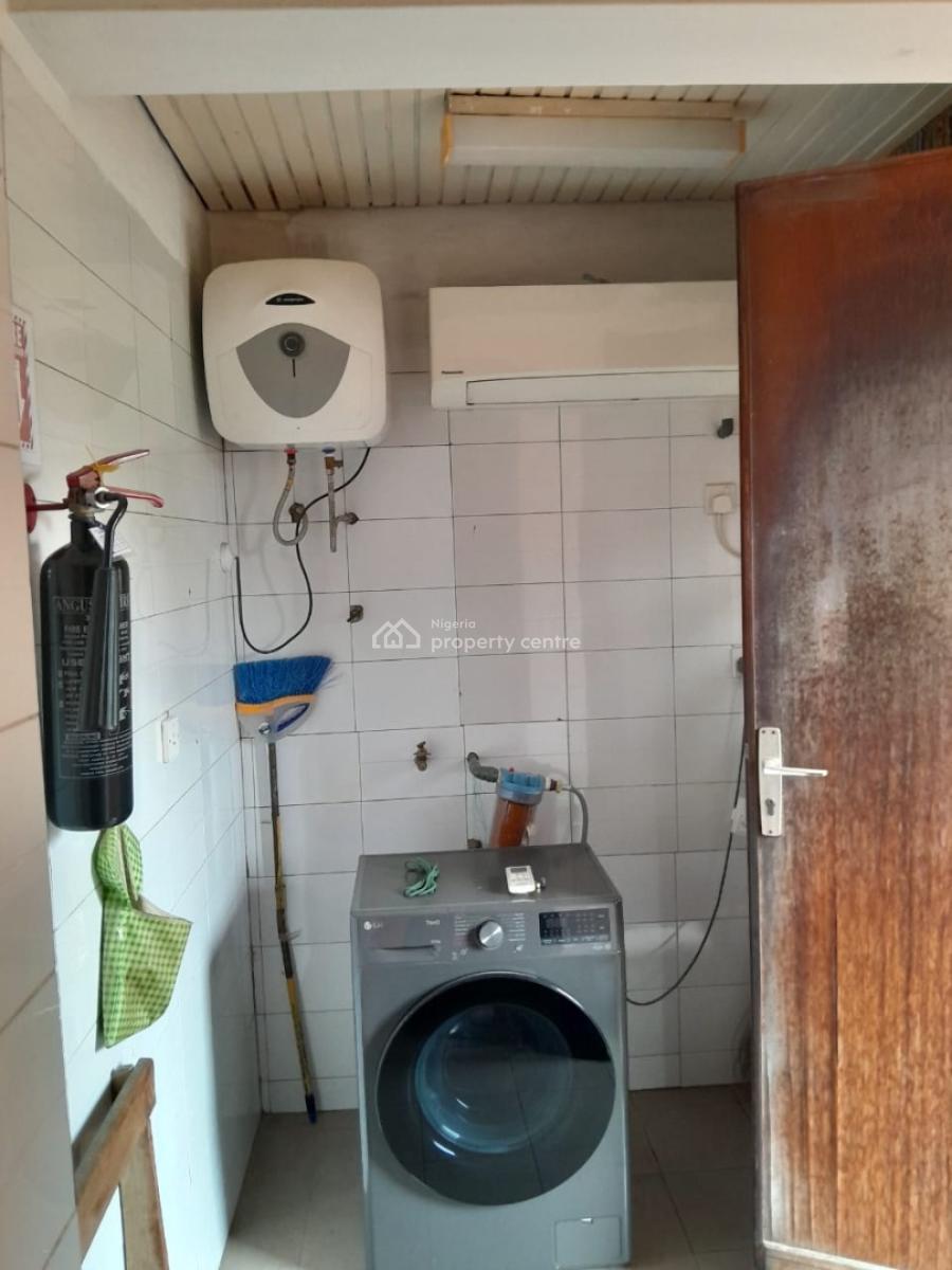 3 Bedroom Spacious Penthouse Apartment with Study & Bq., Ikoyi, Old Ikoyi, Ikoyi, Lagos, Flat / Apartment for Rent