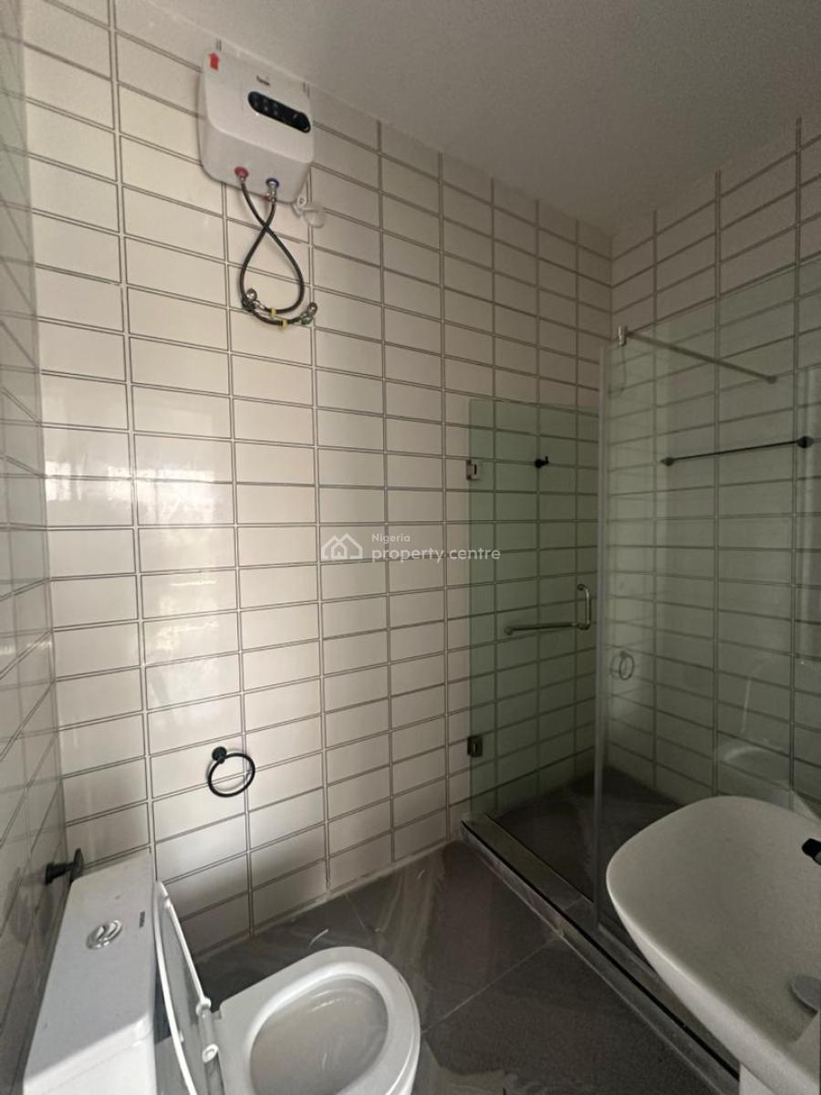 Luxury 2 Bedroom Apartment Upstairs, Lekki Peninsula Scheme Close to Abraham Adesanya, Ajah, Lagos, Flat / Apartment for Rent
