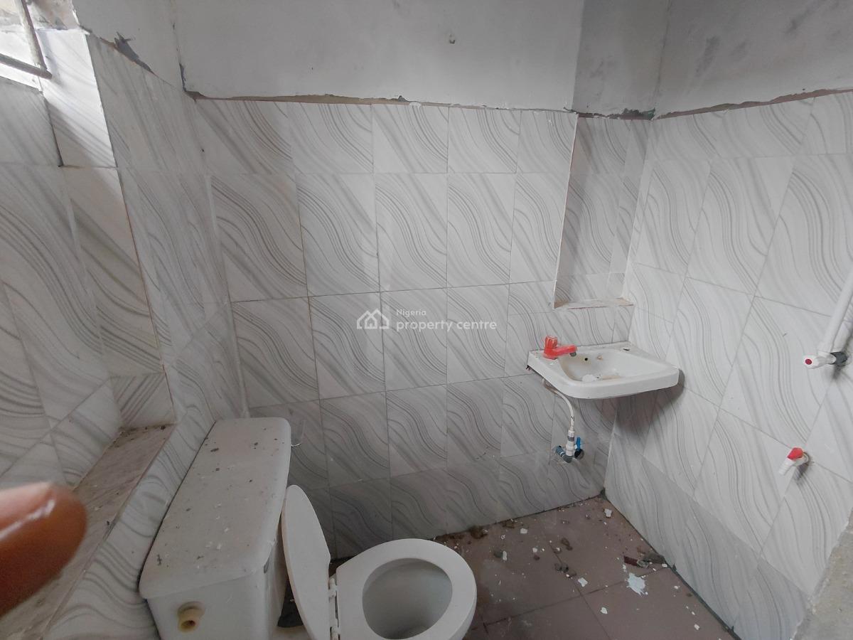 Decent Mini Flat, Bakare Oriola, Alapere, Ketu, Lagos, Mini Flat (room and Parlour) for Rent