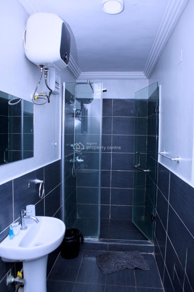 Fully Furnished Twin Duplex of 6 Bedroom Each, Old Bodija Estate, Ibadan, Oyo, Block of Flats for Sale