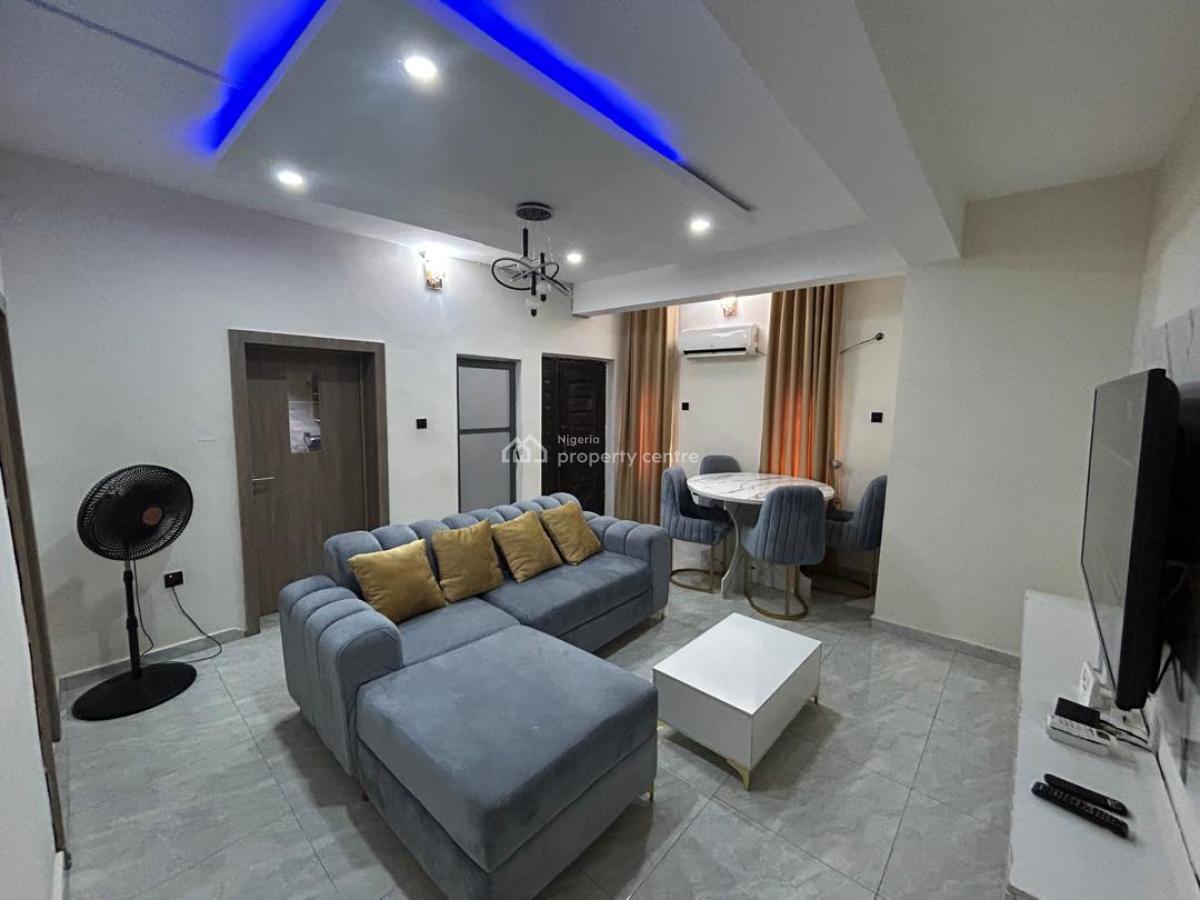 2 Bedroom Apartment, Surulere, Lagos, Flat / Apartment Short Let