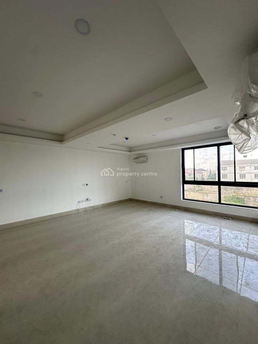 3 Bedroom Apartment, Lekki Phase 1, Lekki, Lagos, Flat / Apartment for Sale