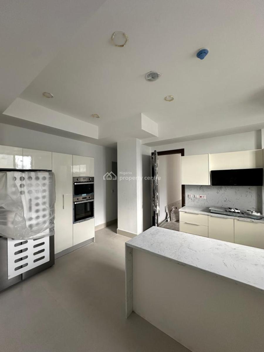 3 Bedroom Apartment, Lekki Phase 1, Lekki, Lagos, Flat / Apartment for Sale