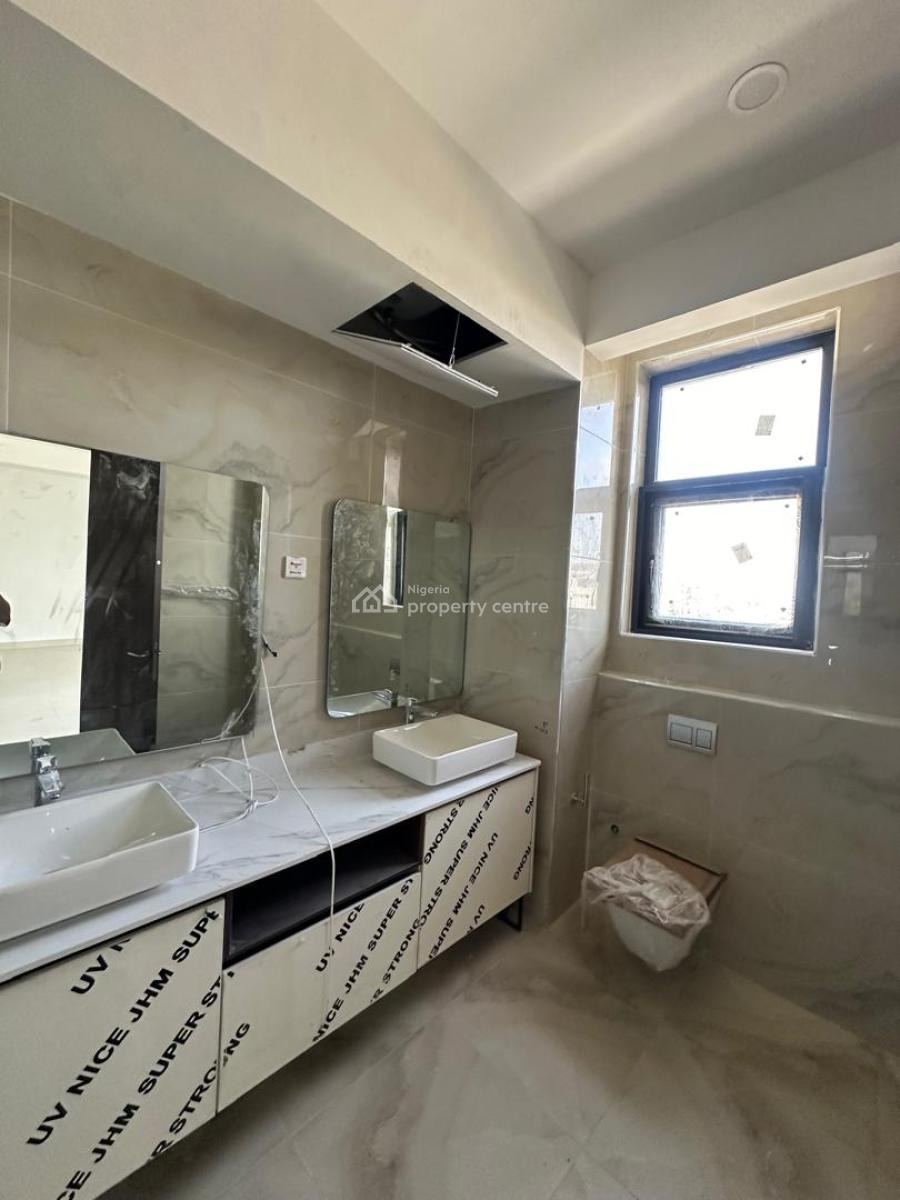 3 Bedroom Apartment, Lekki Phase 1, Lekki, Lagos, Flat / Apartment for Sale
