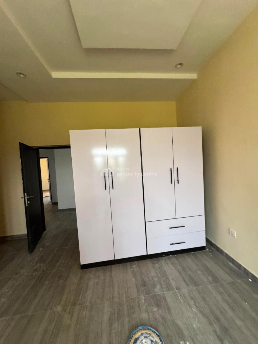 3 Bedroom Apartment with Bq, Abraham Adesanya, Ajah, Lagos, Flat / Apartment for Rent
