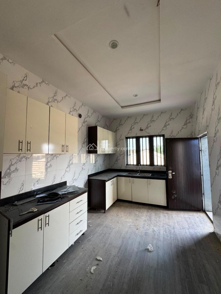 3 Bedroom Apartment with Bq, Abraham Adesanya, Ajah, Lagos, Flat / Apartment for Rent