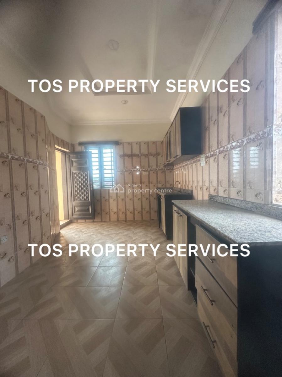 2 Bedroom All Rooms Ensuite Flat, in a Serene & Gated Neighborhood @ Sabo-alagomeji, Yaba, Alagomeji, Yaba, Lagos, Flat / Apartment for Rent