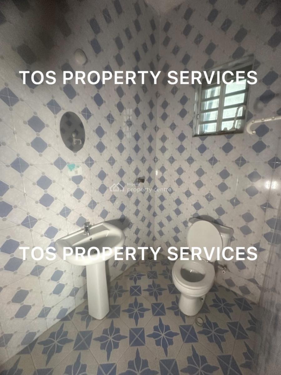2 Bedroom All Rooms Ensuite Flat, in a Serene & Gated Neighborhood @ Sabo-alagomeji, Yaba, Alagomeji, Yaba, Lagos, Flat / Apartment for Rent