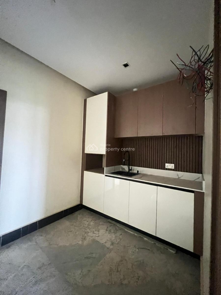 Luxury,  Serviced 4 Bedroom Terrace with Excellent Finishing, Guzape Main, Guzape District, Abuja, Terraced Duplex for Rent