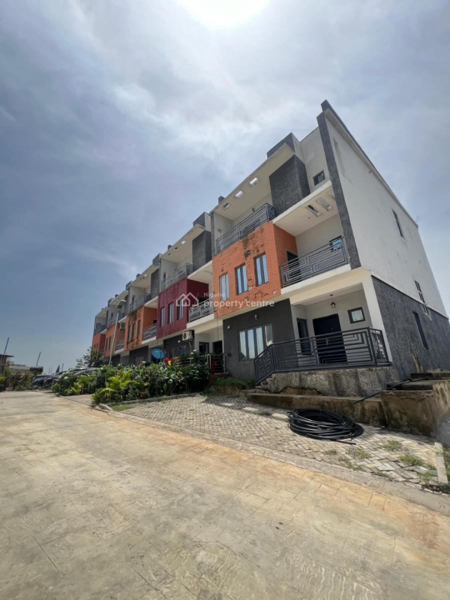 Luxury,  Serviced 4 Bedroom Terrace with Excellent Finishing, Guzape Main, Guzape District, Abuja, Terraced Duplex for Rent