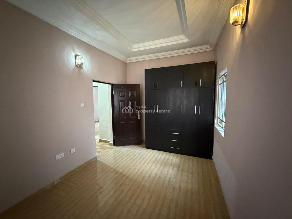 Lovely 2 Bedroom Flat on The Ground Floor, Wuse 2, Abuja, Flat / Apartment for Rent