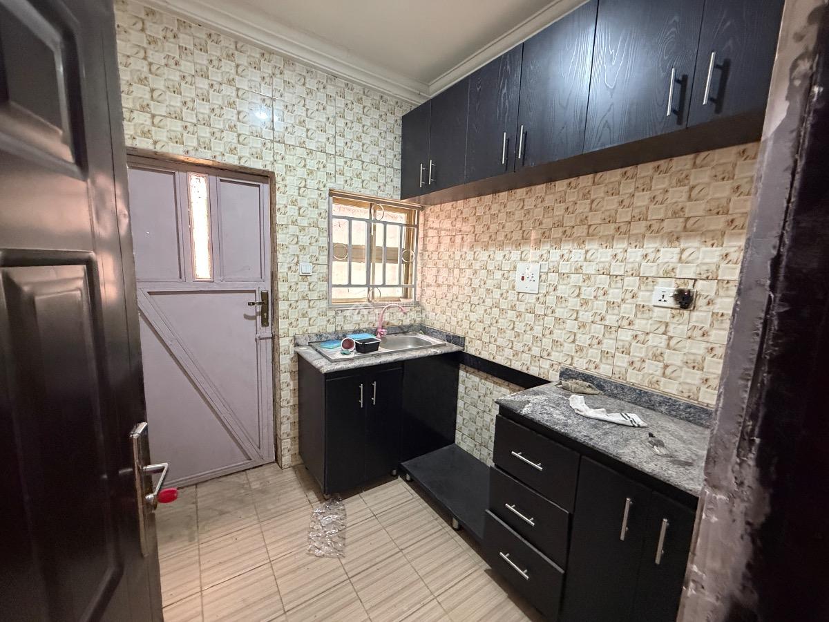 Lovely 2 Bedroom Flat on The Ground Floor, Wuse 2, Abuja, Flat / Apartment for Rent