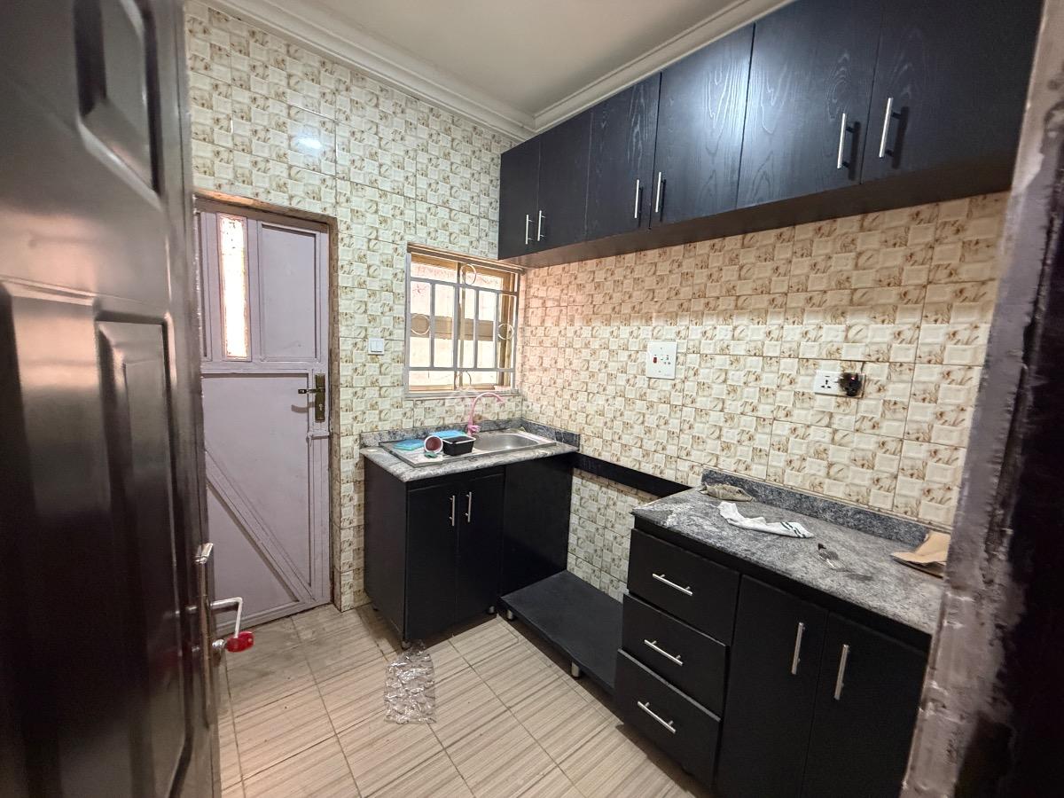 Lovely 2 Bedroom Flat on The Ground Floor, Wuse 2, Abuja, Flat / Apartment for Rent