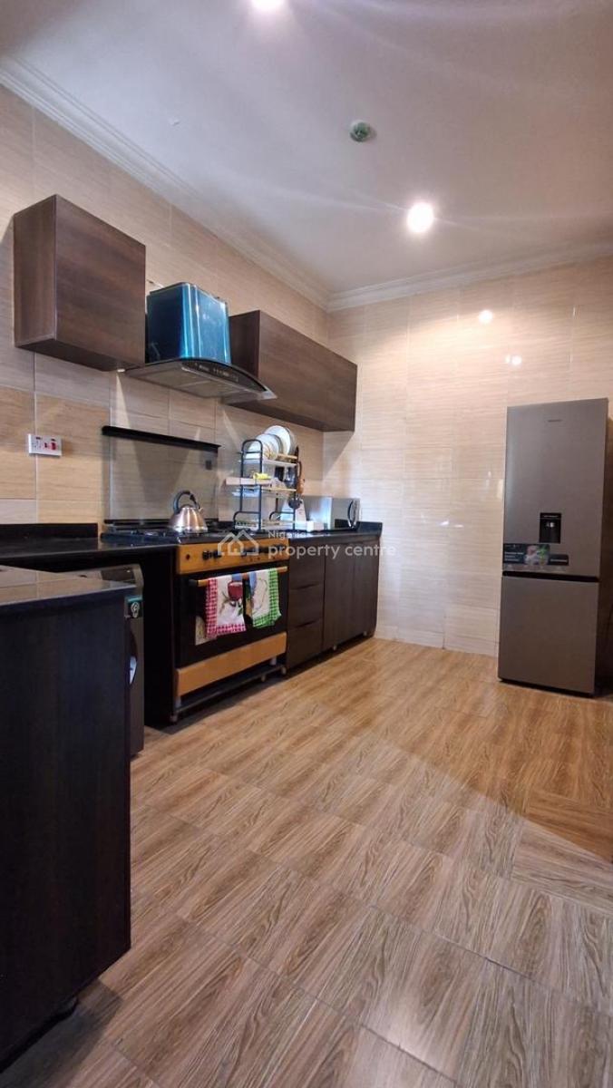 Exquisite 3 Bedroom Apartment with a Fitted Gym & Tennis Court, Anthony, Maryland, Lagos, Flat / Apartment Short Let