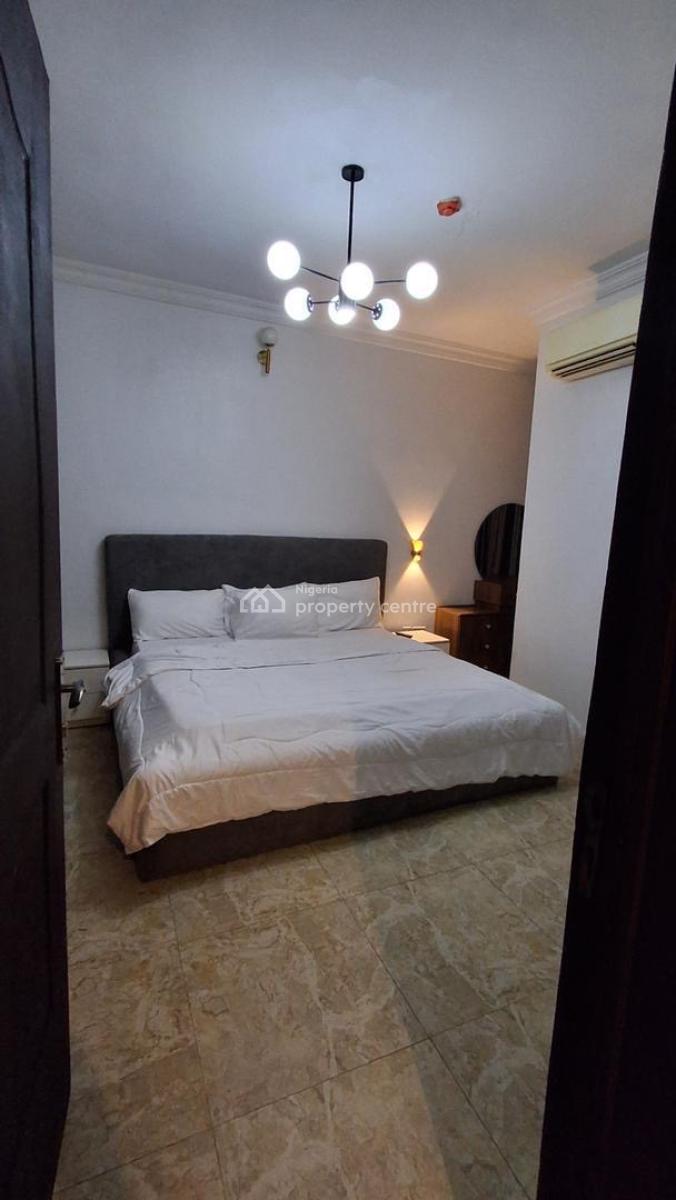 Exquisite 3 Bedroom Apartment with a Fitted Gym & Tennis Court, Anthony, Maryland, Lagos, Flat / Apartment Short Let
