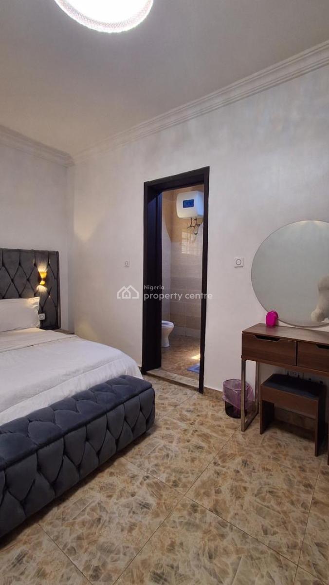 Exquisite 3 Bedroom Apartment with a Fitted Gym & Tennis Court, Anthony, Maryland, Lagos, Flat / Apartment Short Let