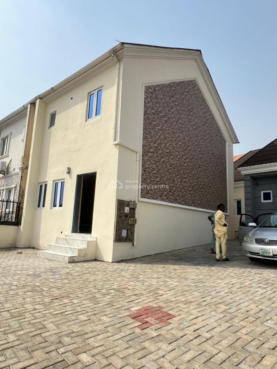 Amazing 2 Bedroom Terrace on Corner Piece, Naf Valley Estate, Asokoro District, Abuja, Terraced Duplex for Rent
