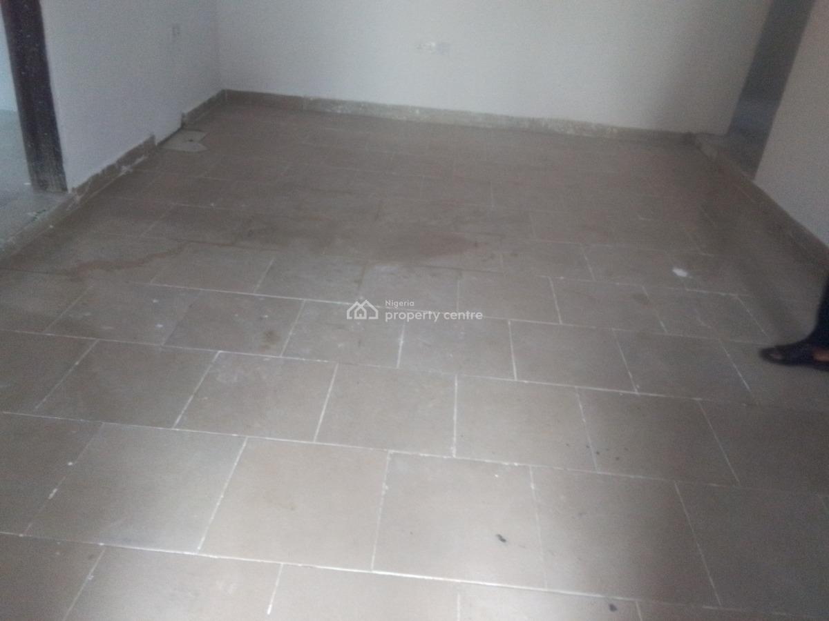 Spacious Luxury 2 Bedroom Flat with Excellent Features, Newtown Estate Rd, Ogombo, Ajah, Lagos, Flat / Apartment for Rent