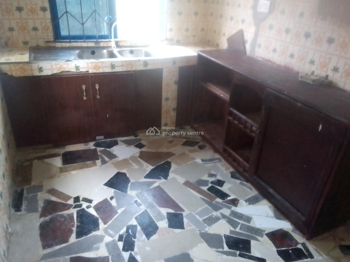 Spacious Luxury 2 Bedroom Flat with Excellent Features, Newtown Estate Rd, Ogombo, Ajah, Lagos, Flat / Apartment for Rent