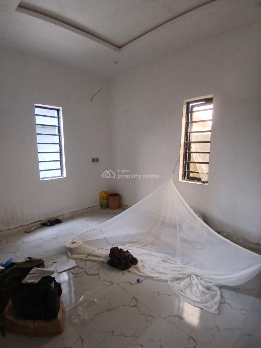 Brand New Mini Flat with 2toilets, 24hrs Light, Inverter/solar, Gated and Secured Estate Off Ado Road Ajah, Ajah, Lagos, Mini Flat (room and Parlour) for Rent