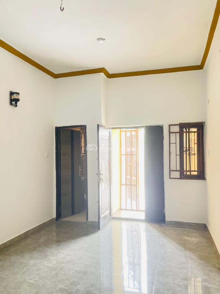 American Standard 2 Bedroom Flat with Federal Light, Road 4 Radio Estate Nta Road, Ozuoba, Port Harcourt, Rivers, Flat / Apartment for Rent