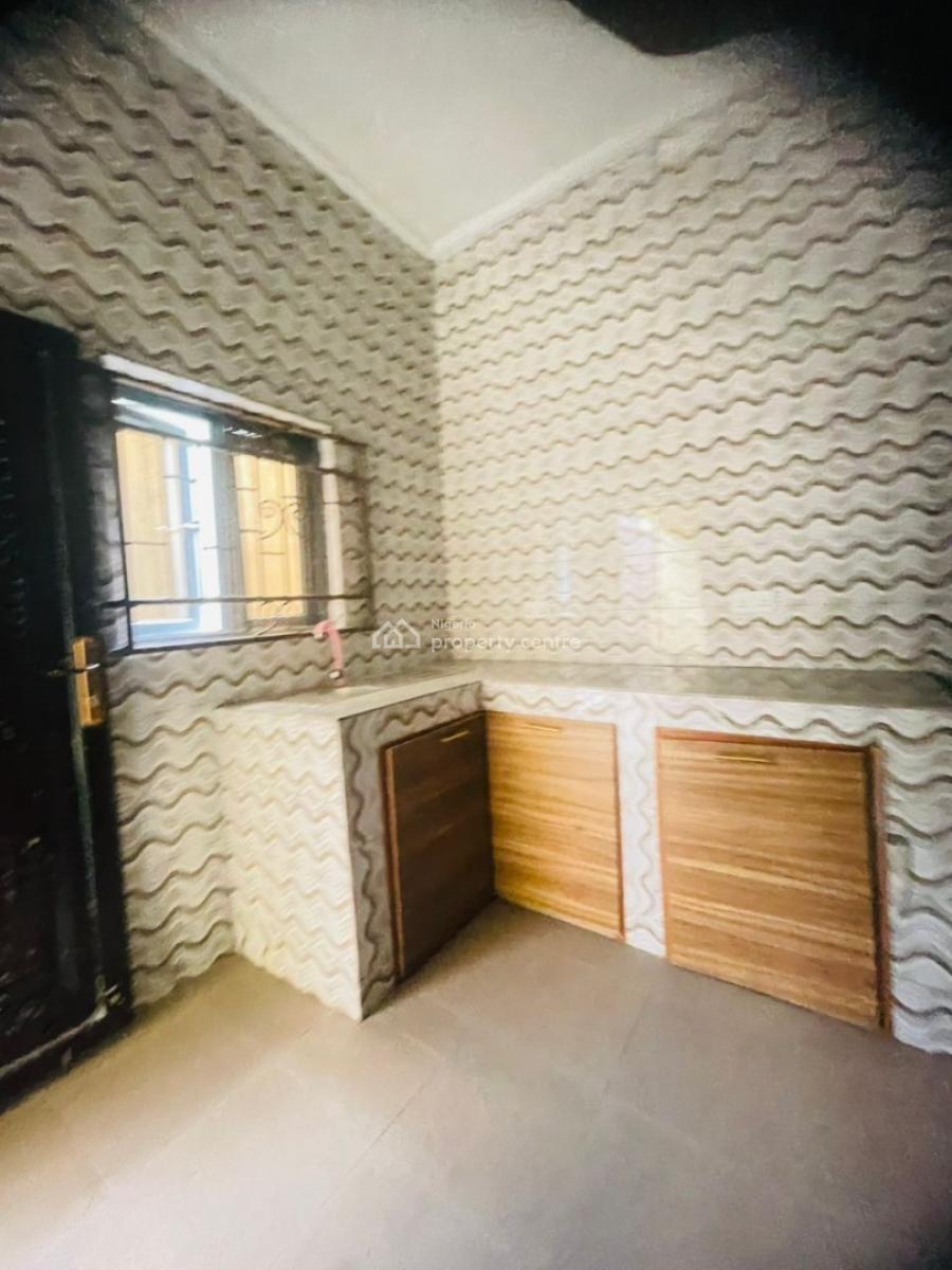 American Standard 2 Bedroom Flat with Federal Light, Road 4 Radio Estate Nta Road, Ozuoba, Port Harcourt, Rivers, Flat / Apartment for Rent