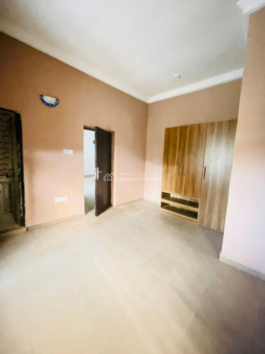 American Standard 2 Bedroom Flat with Federal Light, Road 4 Radio Estate Nta Road, Ozuoba, Port Harcourt, Rivers, Flat / Apartment for Rent