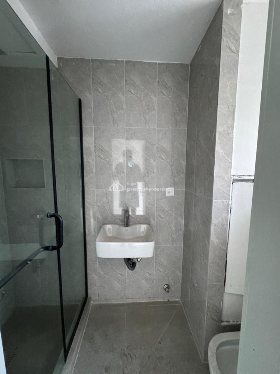 High-yield 2-bedroom Apartment -- Perfect for Airbnb Investm, Lekki Phase 1, Lekki, Lagos, Flat / Apartment for Sale
