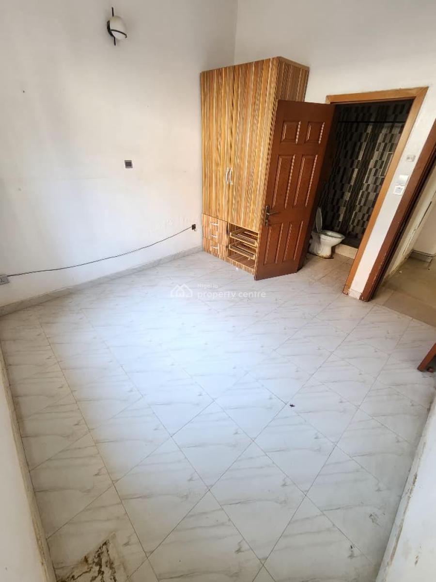 Newly Renovated 2bedroom Ensuite Apartment, Ikate, Lekki, Lagos, Flat / Apartment for Rent