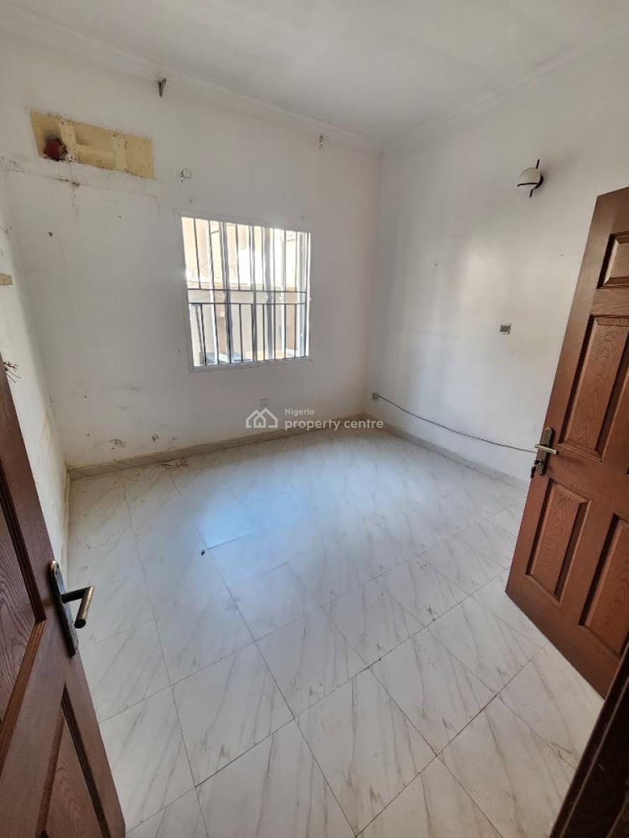 Newly Renovated 2bedroom Ensuite Apartment, Ikate, Lekki, Lagos, Flat / Apartment for Rent