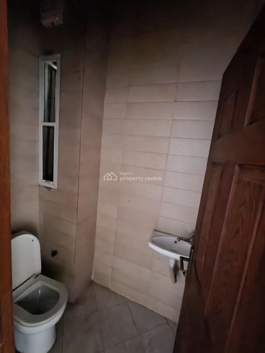 Newly Renovated 2bedroom Ensuite Apartment, Ikate, Lekki, Lagos, Flat / Apartment for Rent