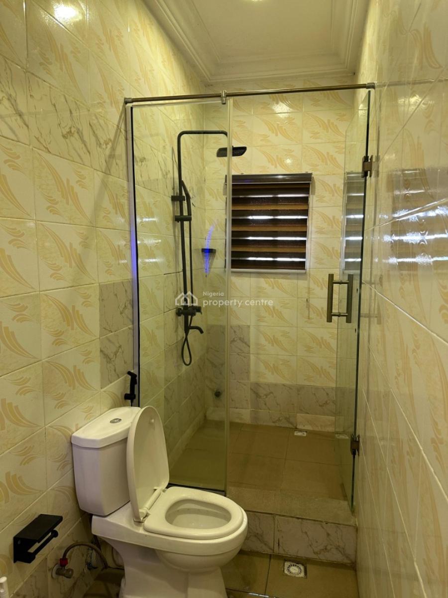 2 Bedroom Furnished Spacious Apartment, House 921, 4th Avenue Gwarimpa Opposite Hmedix, Gwarinpa, Abuja, Flat / Apartment for Rent