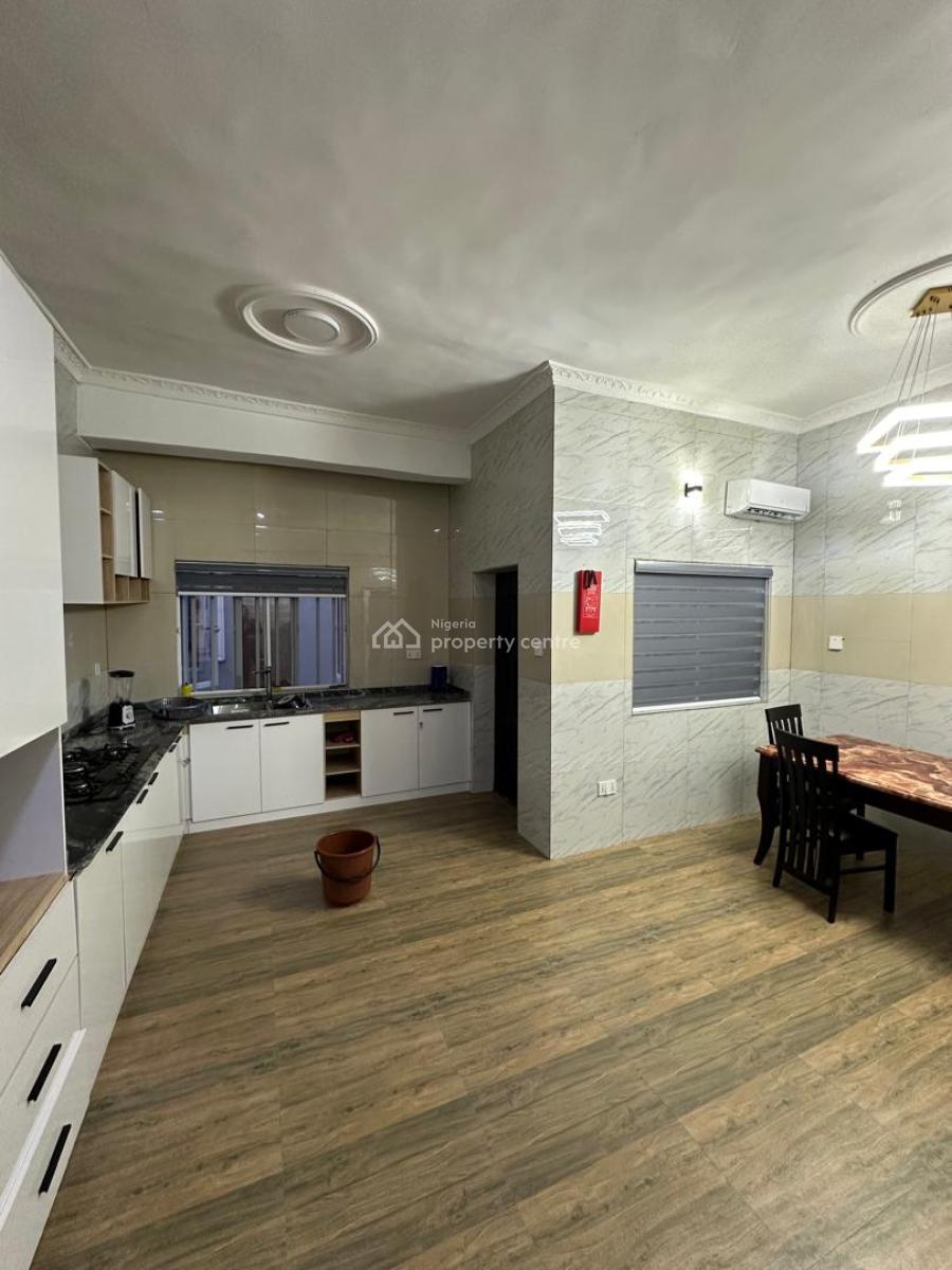 3 Bedroom Apartment, Lekki Phase 1, Lekki, Lagos, Flat / Apartment for Rent