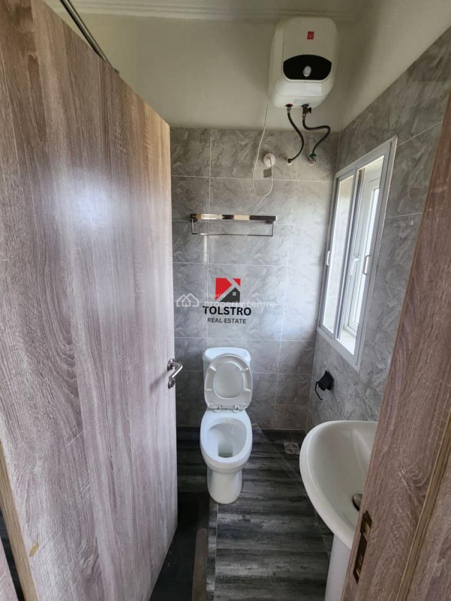 Well Maintained 3bedroom Maisonette with Bq, Ikate, Lekki, Lagos, Flat / Apartment for Rent