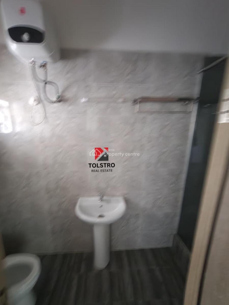 Well Maintained 3bedroom Maisonette with Bq, Ikate, Lekki, Lagos, Flat / Apartment for Rent