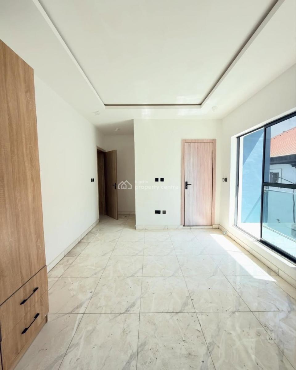 Fully Serviced 2 Bedroom Apartment with En-suite Rooms, Ikate, Lekki, Lagos, Block of Flats for Sale