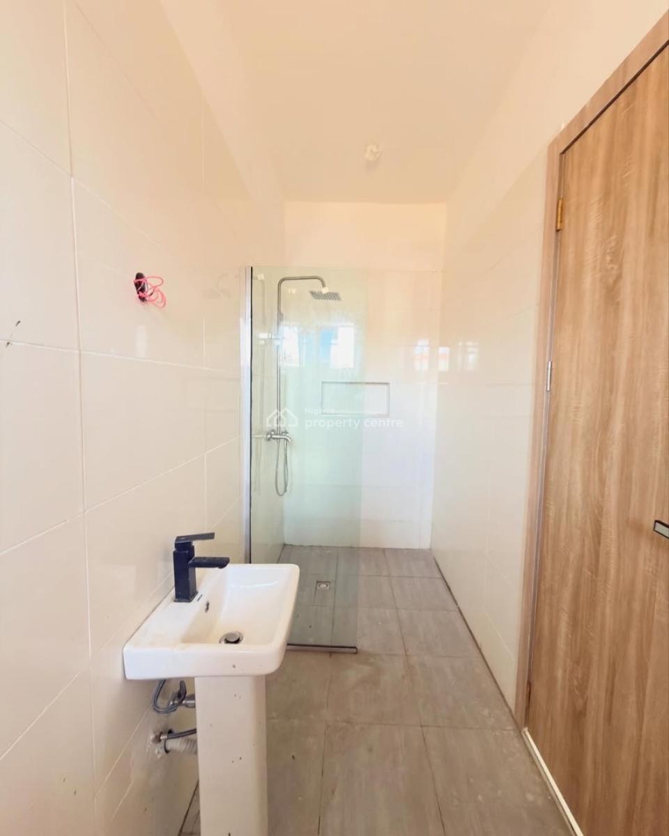 Fully Serviced 2 Bedroom Apartment with En-suite Rooms, Ikate, Lekki, Lagos, Block of Flats for Sale