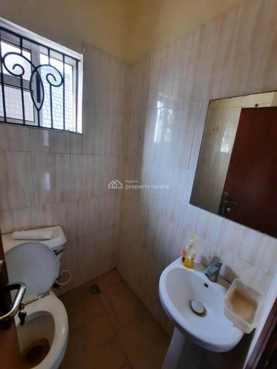 3 Bedroom Flat, Off Whitesand School, Lekki Phase 1, Lekki, Lagos, Flat / Apartment for Rent