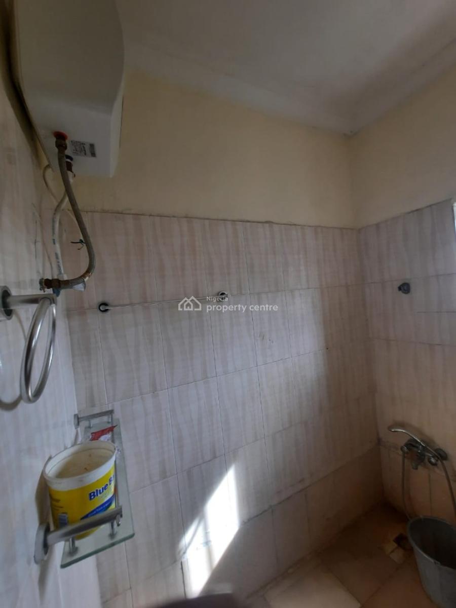 3 Bedroom Flat, Off Whitesand School, Lekki Phase 1, Lekki, Lagos, Flat / Apartment for Rent