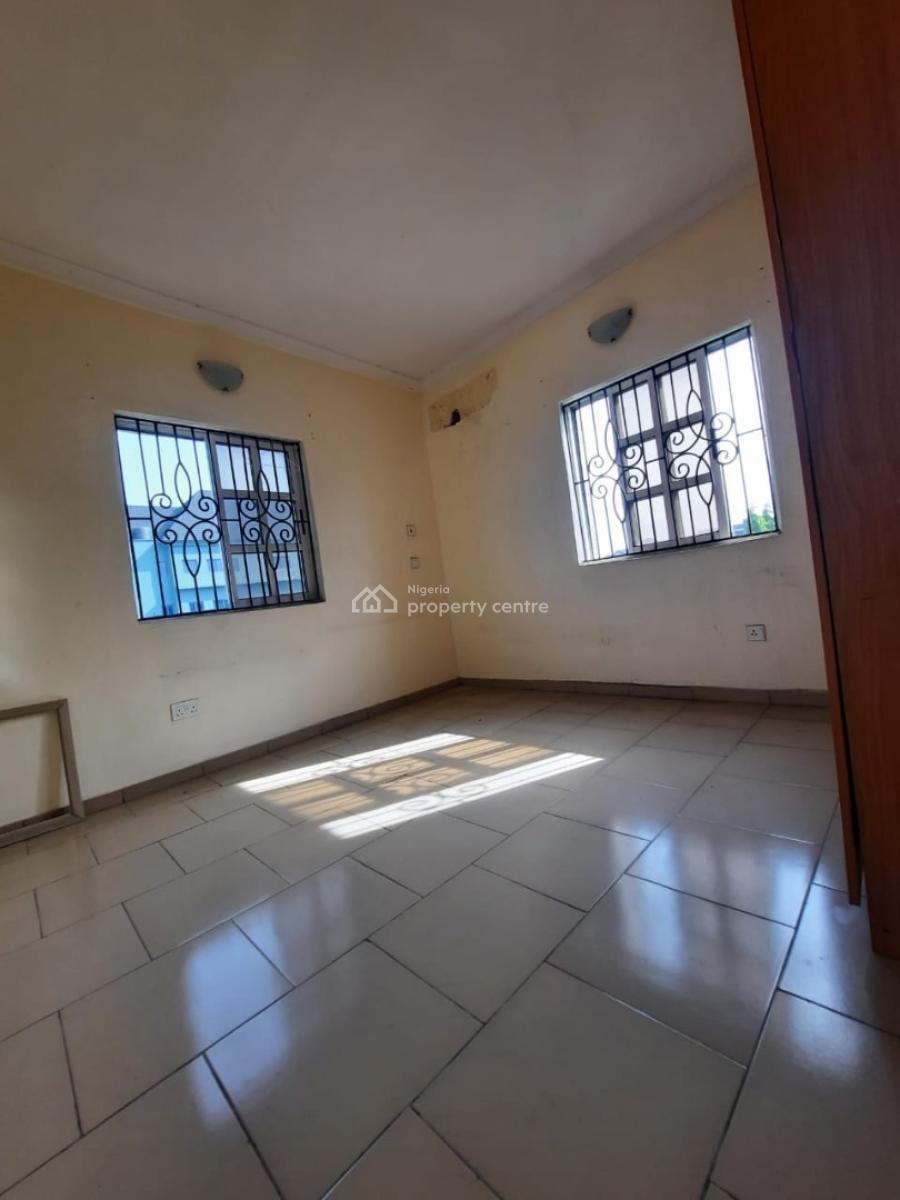 3 Bedroom Flat, Off Whitesand School, Lekki Phase 1, Lekki, Lagos, Flat / Apartment for Rent