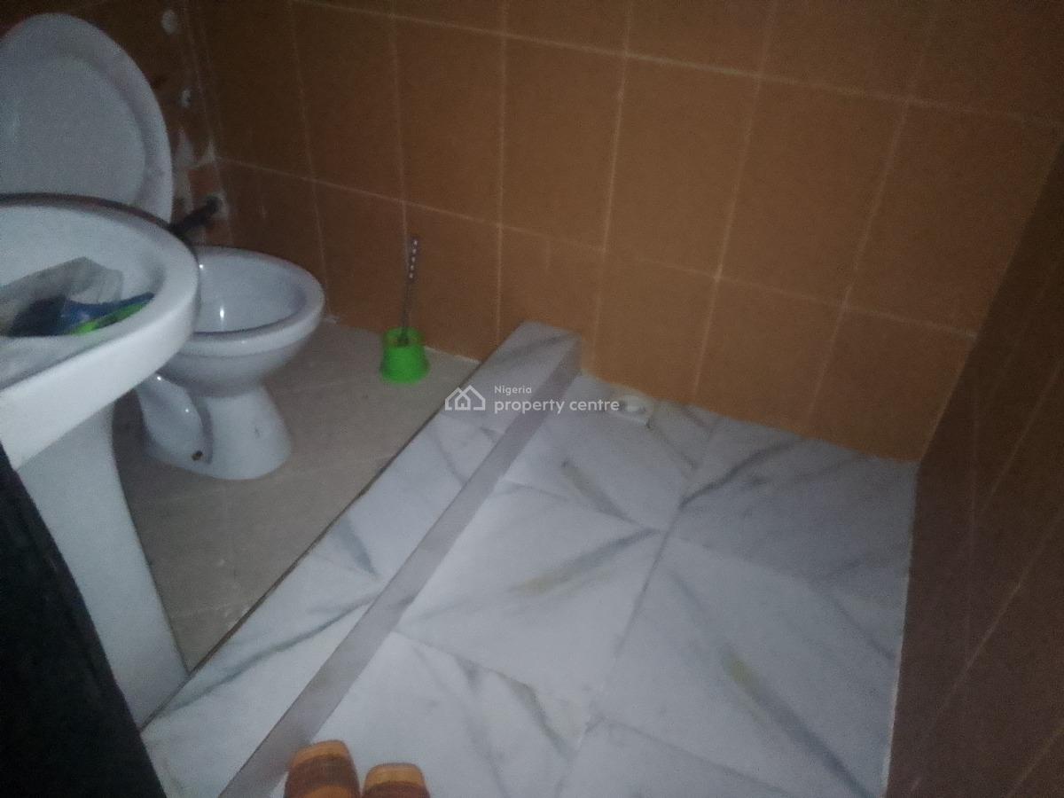 Spacious Luxury Shared Apartment with Excellent Features, Deeper Life Rd, Ogombo, Ajah, Lagos, Flat / Apartment for Rent