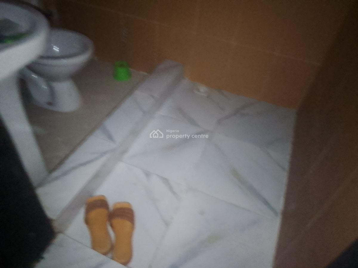 Spacious Luxury Shared Apartment with Excellent Features, Deeper Life Rd, Ogombo, Ajah, Lagos, Flat / Apartment for Rent