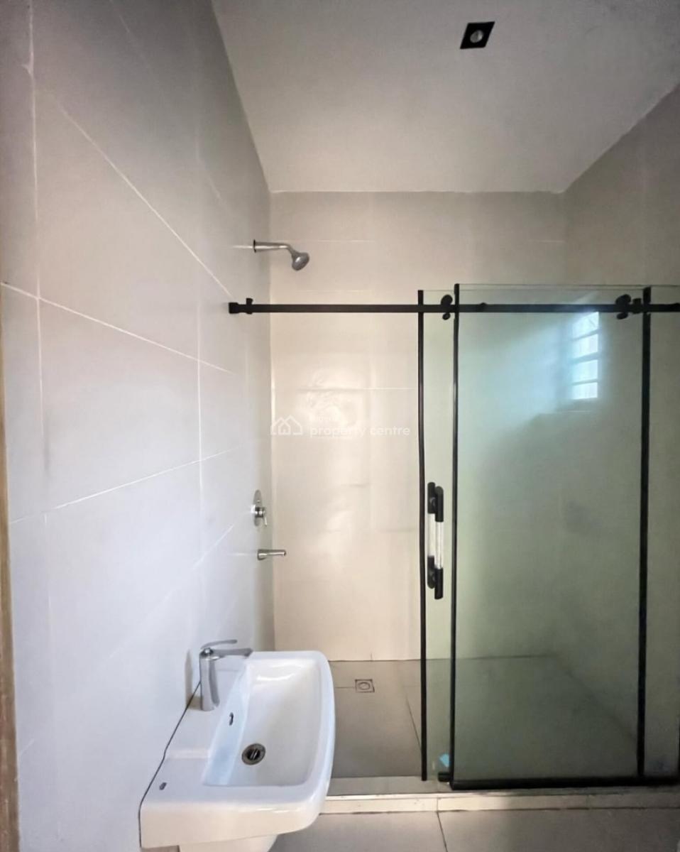 Newly Built 2 Bedroom Apartment, Ologolo, Lekki, Lagos, Block of Flats for Sale