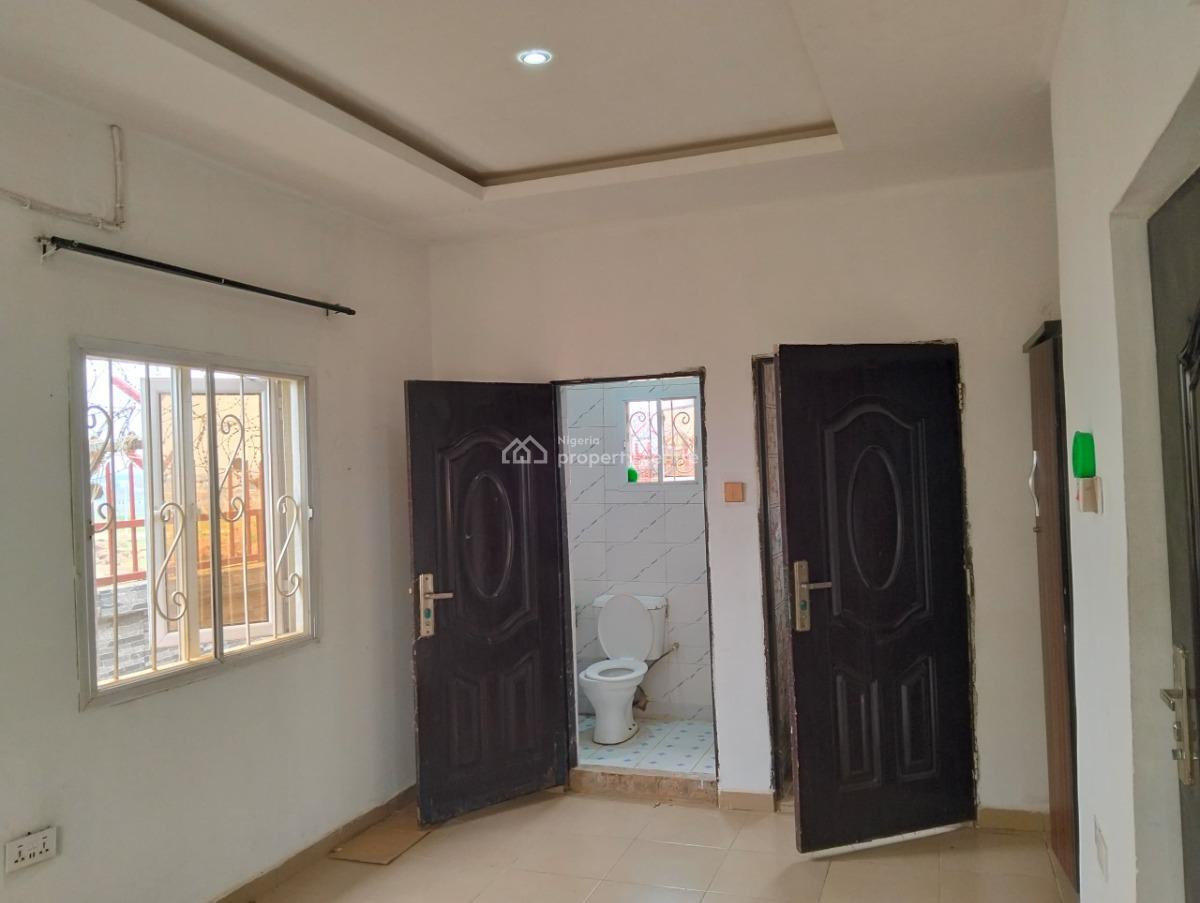 Self Contain with Ensuite Room & Kitchen  (detached Bq), Paradise Estate, Life Camp, Abuja, Self Contain (single Rooms) for Rent